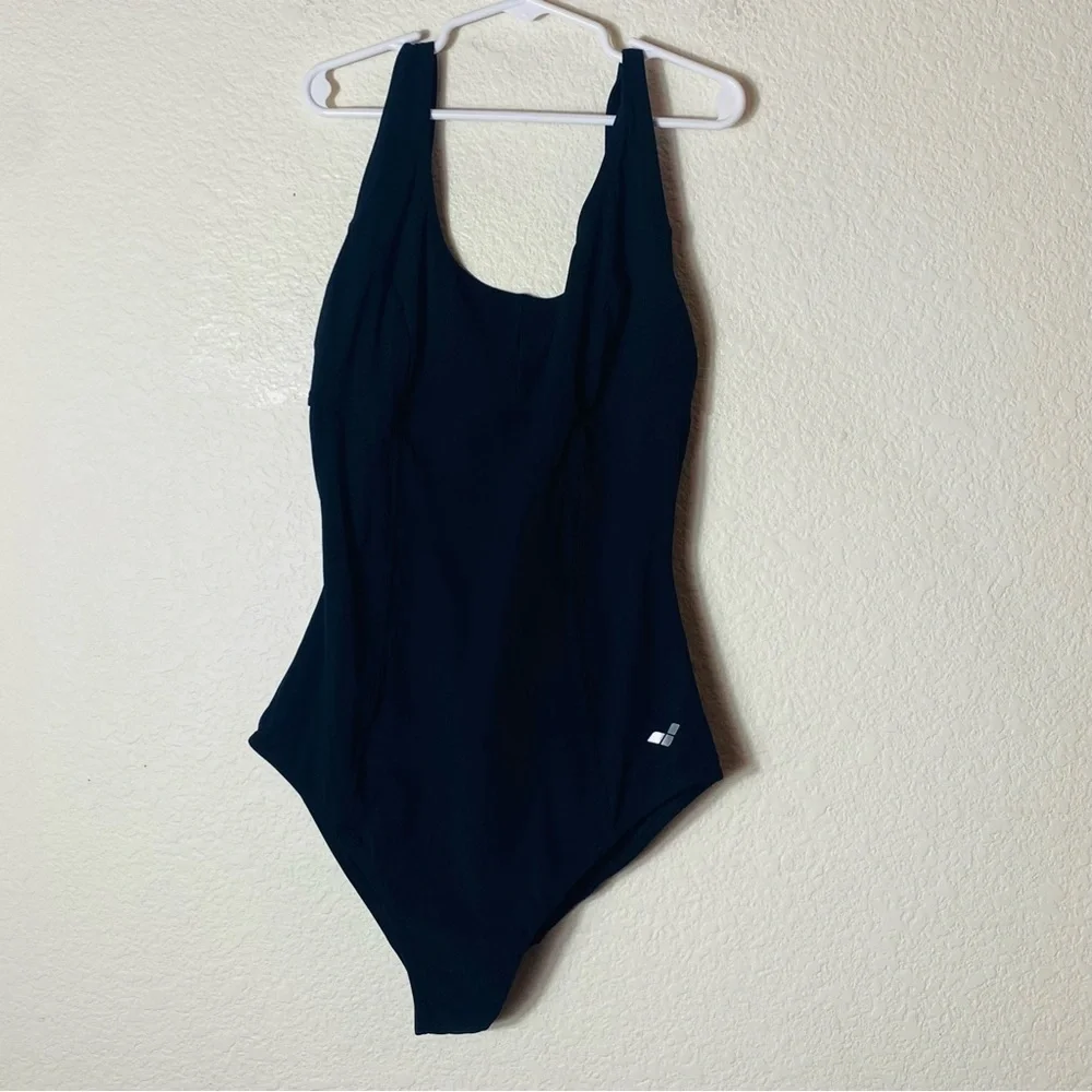 Arena Claudia U Back Black One Piece Shapewear‎ Swimsuit Size 34